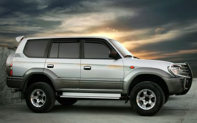 Enjoy ultimate style and privacy while getting around Europe in a luxury SUV in London.